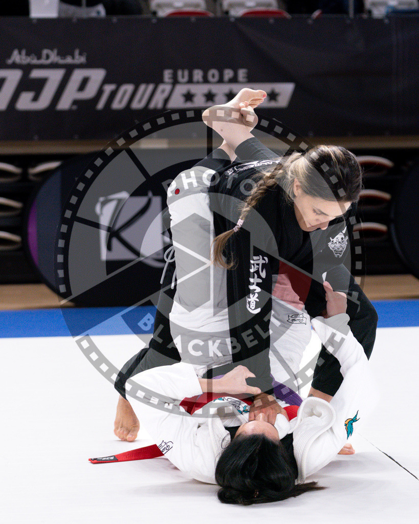 20241013PBB2781 | Athletes compete during the AJP Tour Europe Continental Jiu-Jitsu Amateurs & Masters Championship on October 13, 2024 in Almere near Amsterdam, Netherlands. © Chiara Dazi / photoblackbelt