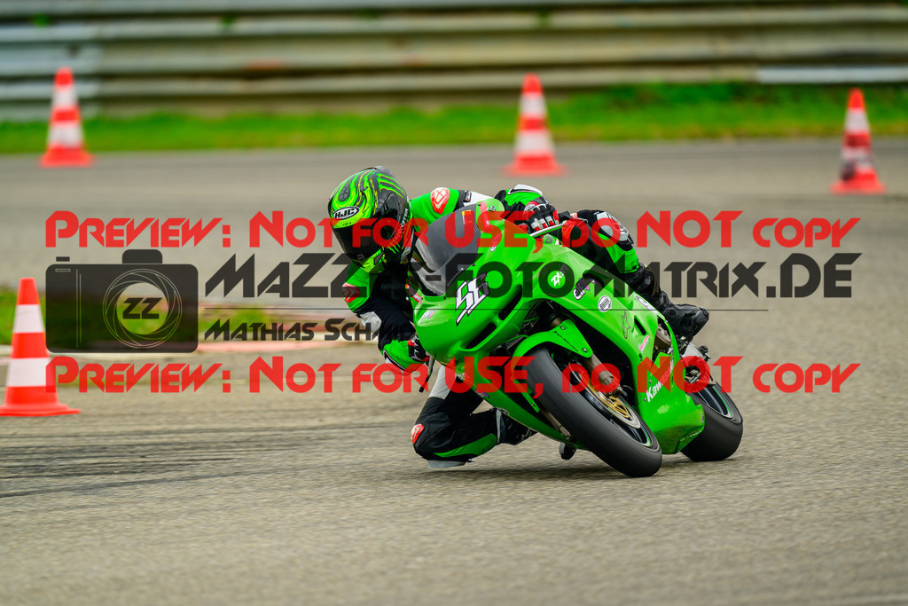 MaZZes_Fotomatrix_20241003_6007705_1389-2 | GELB