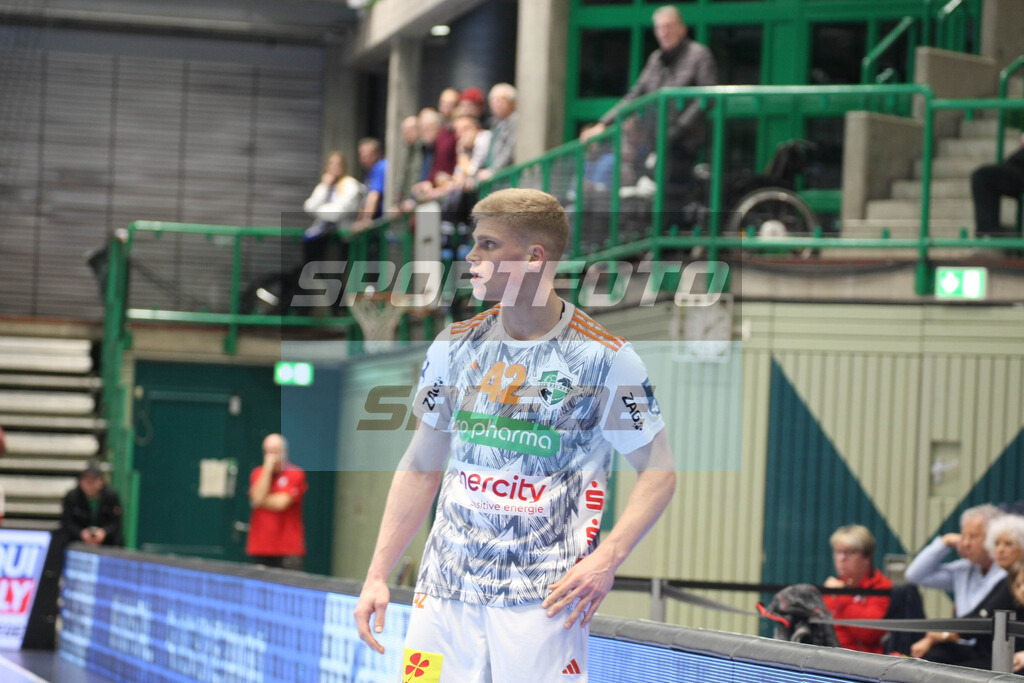 Bergischer HC - TSV Hannover-Burgdorf | Fotodatenbank für Print- und Onlinemedien mit den Schwerpunkten Fußball, Eishockey, Basketball, Handball, Wintersport und Leichtathletik - Realisiert mit Pictrs.com