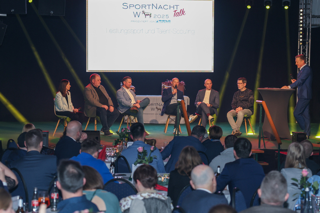 top-top.de250214-241 | Die 3. Weseler SportNacht, die große Sportgala mit Ehrungen der Weseler Sportler des Jahres 2024 findet am Freitag, den 14.02.2025 im Festzelt an der Rheinpromenade statt.Foto: Erwin Pottgiesser