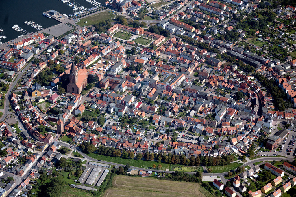4061750 | BARTH 08.09.2021 Altstadtbereich und Innenstadtzentrum in Barth im Bundesland Mecklenburg-Vorpommern, Deutschland. Weiterführende Informationen bei: Stadt Barth. // Old Town area and city center in Barth in the state Mecklenburg - Western Pomerania, Germany. Further information at: Stadt Barth. Foto: Gerhard Launer