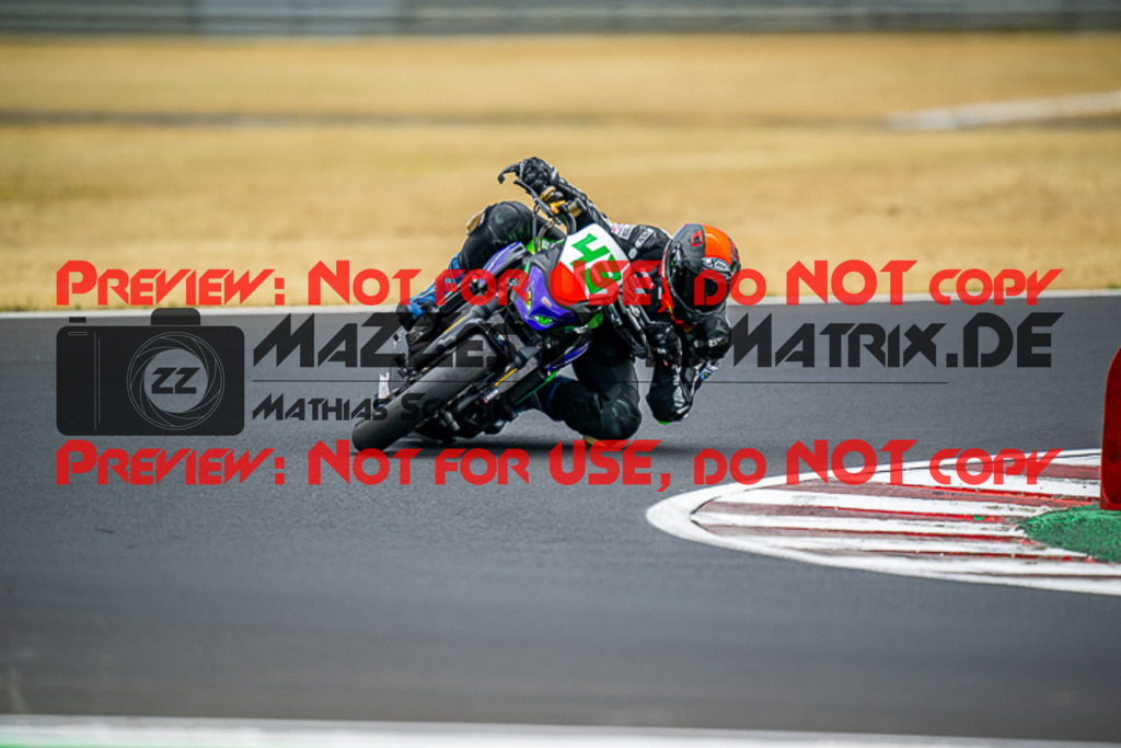 MaZZes_FotoMatrix_220624_1698 | TWINCUP