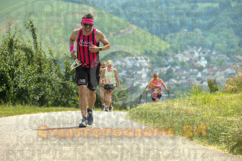 250614_1424_EX1_0745 | Sportfotografie im Rhein-Sieg Kreis, Köln, Bonn, NRW, Rheinland Pfalz, Hessen, etc. Unser Tätigkeitsfeld umfasst den Laufsport vom Volkslauf über den Marathon, Duathlon, Triathon bis zum Ultralauf wie Kölnpfad Ultra oder Schindertrail.