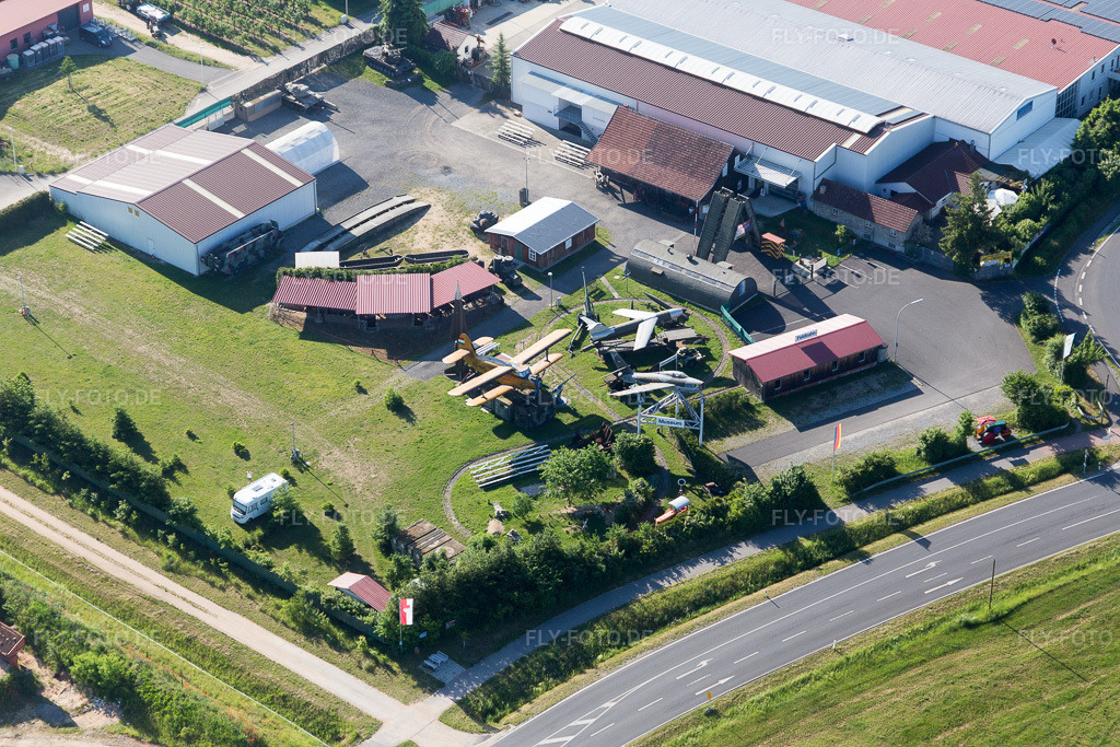 Luftbild: Militärmuseum im Ortsteil Stammheim in Kolitzheim im Bundesland Bayern in Deutschland. Foto: IMG_100293.jpg vom 27.05.2017 durch Werner Riehm/FLY-FOTO.de