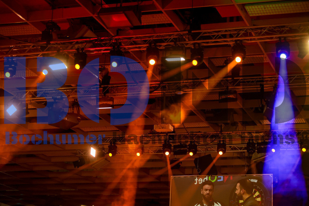 PDC European Darts Open 2024 | {headline}(Foto: Sebastian Sendlak / BOND) - Realisiert mit Pictrs.com