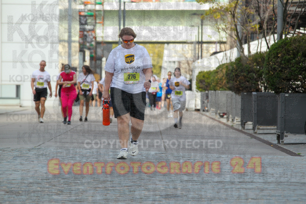 250920_1349_EV4_6728 | Sportfotografie im Rhein-Sieg Kreis, Köln, Bonn, NRW, Rheinland Pfalz, Hessen, etc. Unser Tätigkeitsfeld umfasst den Laufsport vom Volkslauf über den Marathon, Duathlon, Triathon bis zum Ultralauf wie Kölnpfad Ultra oder Schindertrail.