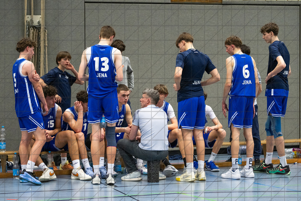 JBBL PlayOffs Nord 25/26 | Spieltag 16 | Charisma Young Bulls vs. Sience City Jena | 13.03.26: JBBL PlayOffs Nord 25/26 | Spieltag 16 | Charisma Young Bulls vs. Sience City Jena / Osnabrück / Deutschland  //   CREDIT:www.bullenfotos.de, Martin König, Hörner Weg 40, D-49078 Osnabrück, +4917663732967 // Nutzung und Weitergabe nur zu den vereinbarten Zwecken. Presseanfragen an Ersteller. Alle Rechte beim Ersteller. Honorierung nach MFM. - Realisiert mit Pictrs.com
