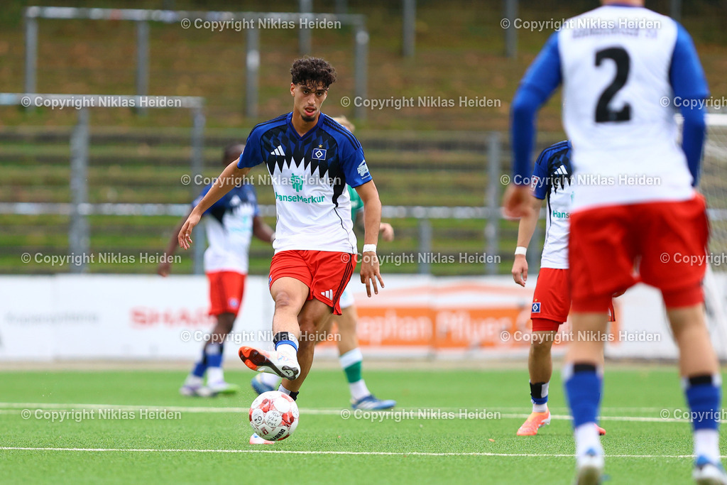 NH_HamburgerSVU21_SVWerderBremenU23_RegionalligaNord_11102025 | #22 Omar Abdel Megeed (Hamburger SV U21)Fußball I Herren I Regionalliga Nord I Saison 2025-2026  I 14. Spieltag I Hamburger SV U21 - SV Werder Bremen U23 I 11.10.2025 I Stadion Hoheluft
