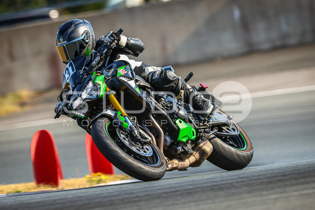0031-260815BB-003_31 | Deine Full-Service-Agentur für ✔️Videoproduktionen und ✔️Motorsportfotografie Jetzt Angebot anfragen!