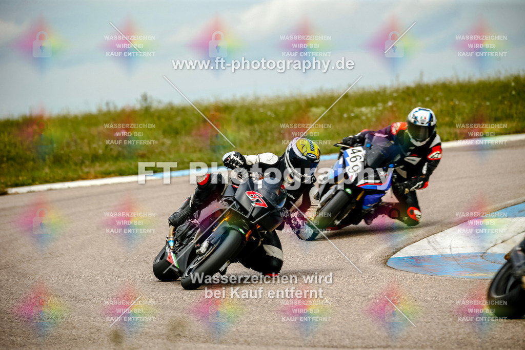 Chambley Juli-2787 | Hier findet Ihr Bilder von Touristenfahrten auf der Nürburgring Nordschleife oder von anderen Veranstaltungen die ich besucht habe. Viel Spass beim Durch Schauen 