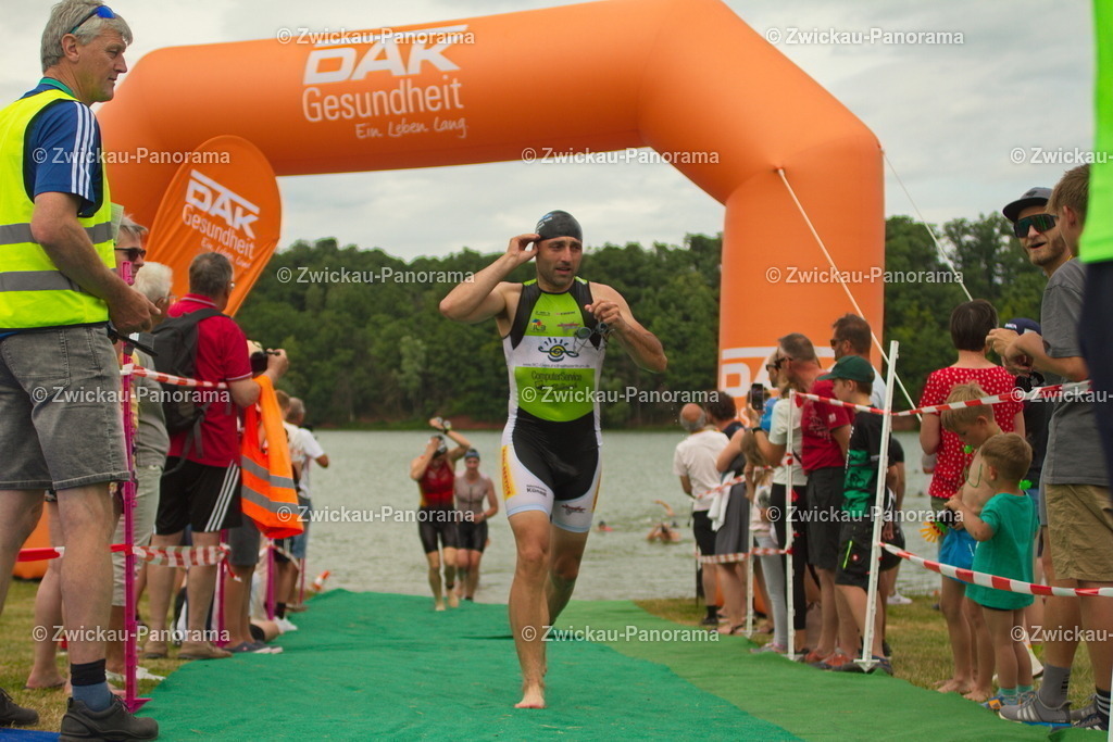 2023_0630_KoberTriathlon_Jeder0125 | Urban. Natur. Panorama. Luftbild. 
Der Bildershop für aufregende Perspektiven!
Für Deko, Wandbild und Kalender!
Wir bringen LED-Bilder zum Leuchten!
