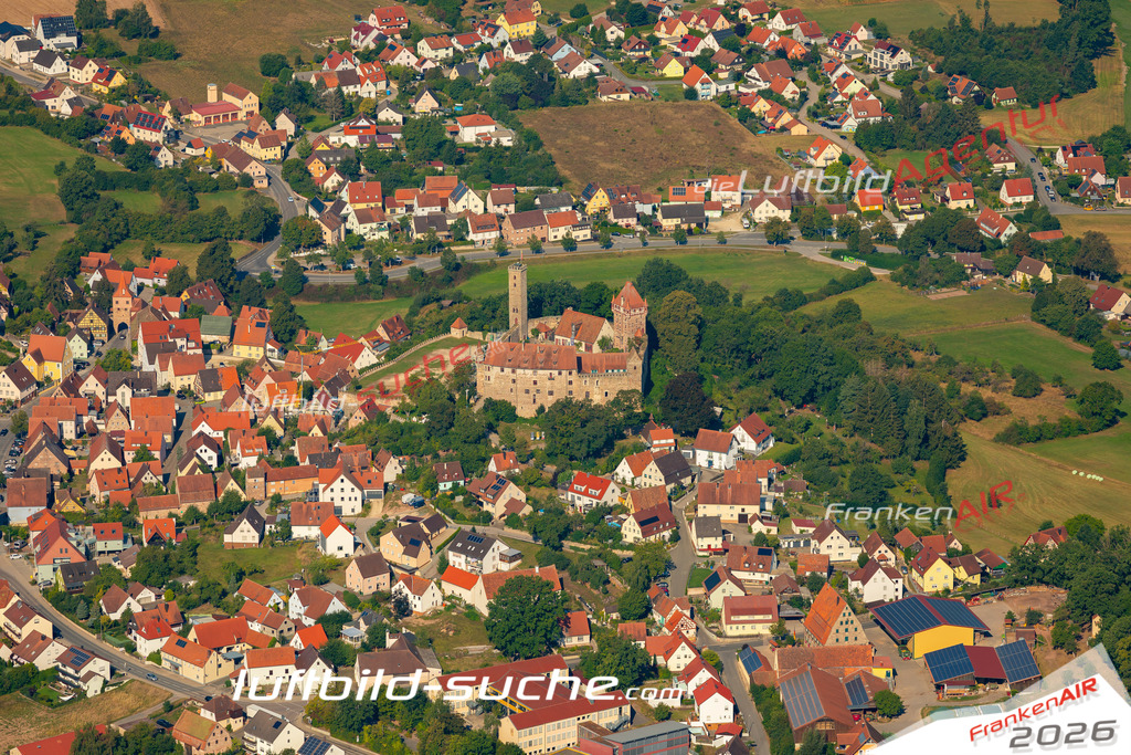 Das Luftbild zeigt :  Abenberg - Die Luftaufnahme wurde 2024 vom UL-Flugzeug aus erstellt ( keine Drohne ) - Hochauflösende Luftaufnahme - Für grossformatige Ausdrucke geeignet. Die Geschenkidee !Mit Lizenz und Bildrechte bestellbar