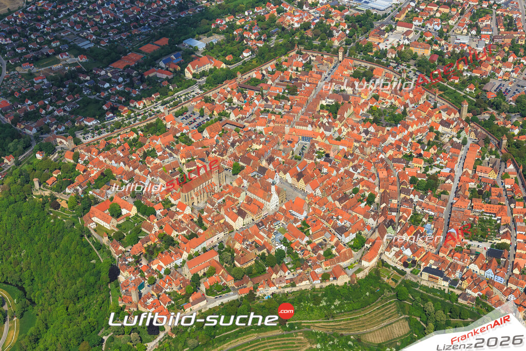 Luftbild von  Rothenburg-tauber - Luftaufnahme wurde 2015 von https://frankenair.de mittels Flugzeug (keine Drohne) erstellt - die Geschenkidee