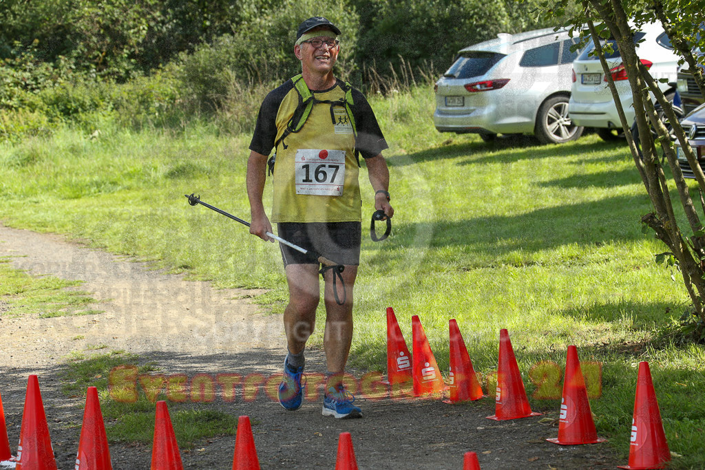 230826_1552_EX1_1448 | Sportfotografie im Rhein-Sieg Kreis, Köln, Bonn, NRW, Rheinland Pfalz, Hessen, etc. Unser Tätigkeitsfeld umfasst den Laufsport vom Volkslauf über den Marathon, Duathlon, Triathon bis zum Ultralauf wie Kölnpfad Ultra oder Schindertrail.