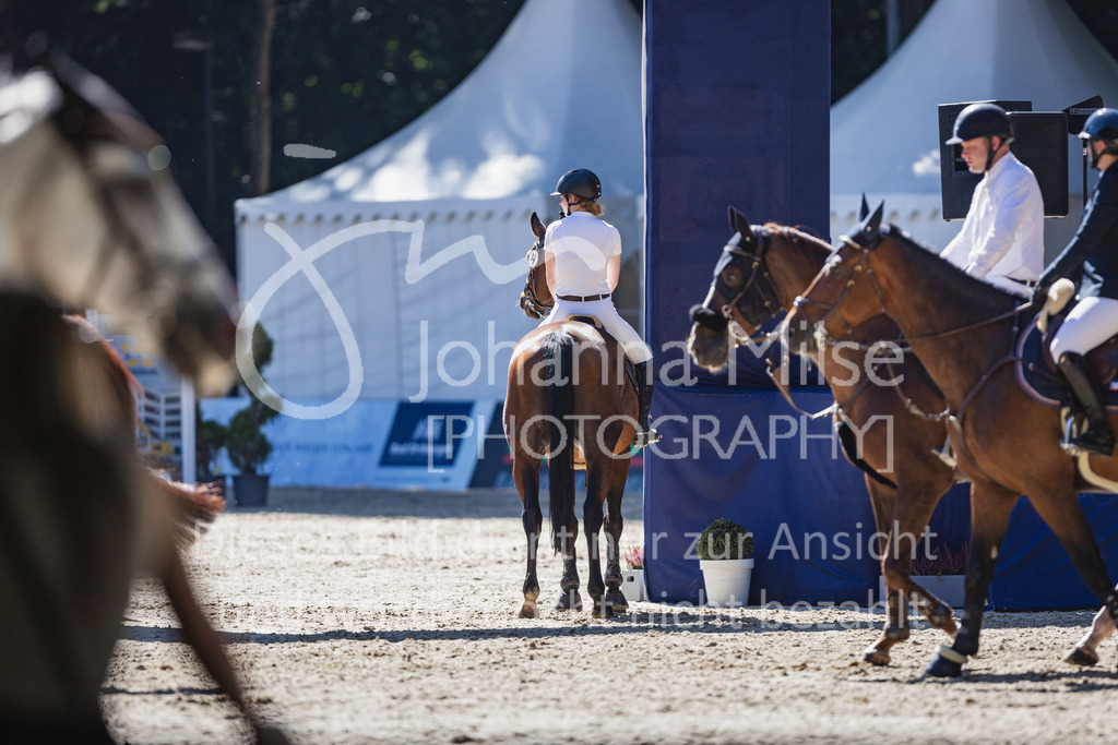 230907_OWLCh_Amateur-M-700 | Deine schönsten Turniermomente als professionelle Fotos! Entdecke hochwertige Pferdesport-Fotografie im Online-Shop. Jetzt Fotos finden & bestellen!