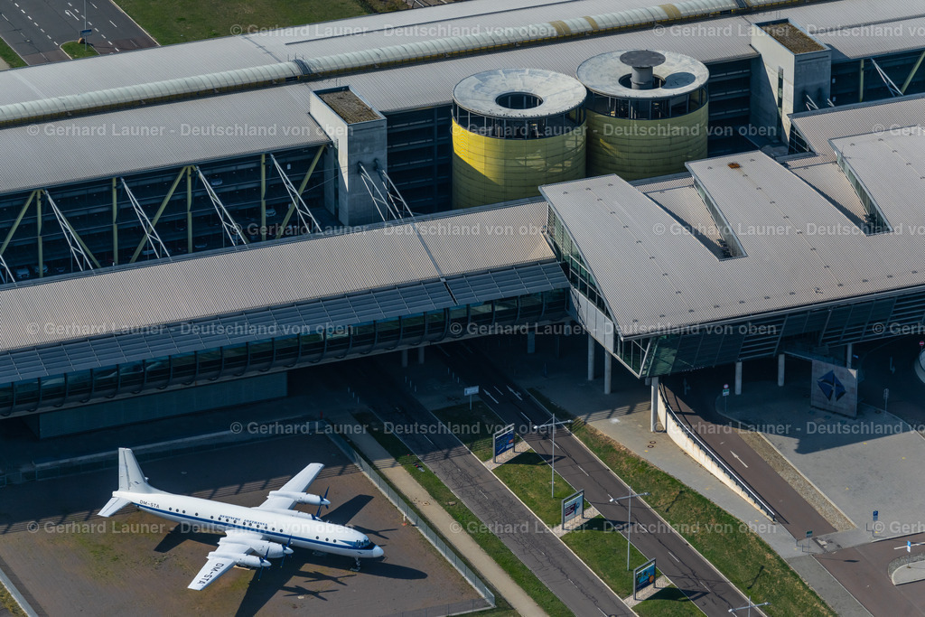 4040019 | Iljuschin 18 DM-STA, Flughafen, Leipzig