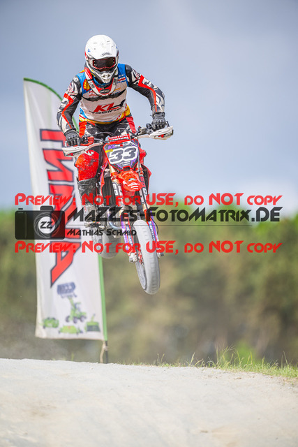 MaZZes_Fotomatrix_20250504_6007705_7820 | S1