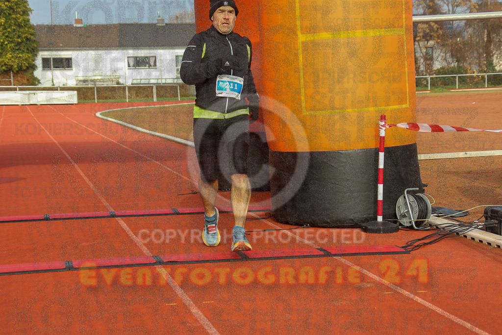 230129_1133_EX1_5143 | Sportfotografie im Rhein-Sieg Kreis, Köln, Bonn, NRW, Rheinland Pfalz, Hessen, etc. Unser Tätigkeitsfeld umfasst den Laufsport vom Volkslauf über den Marathon, Duathlon, Triathon bis zum Ultralauf wie Kölnpfad Ultra oder Schindertrail.