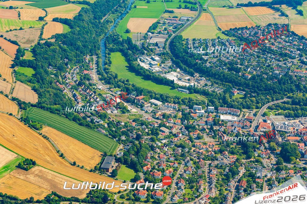 Neue Luftbildaufnahme der Stadt Melsungen - Das Luftbild wurde 2025 vom UL-Flugzeug heraus erstellt ( keine Drohnenaufnahme ) - Hochauflösende Luftaufnahme - für Wandbilder und großformatige Ausdrucke geeignet. Das besondere Geschenk!Hier alle&nbsp;Infos zur Lizenzierung der LuftaufnahmeWir fliegen auch dieses Jahr wieder in Ihre Region um Luftbilder zu erstellen.- Luftbild anfragen