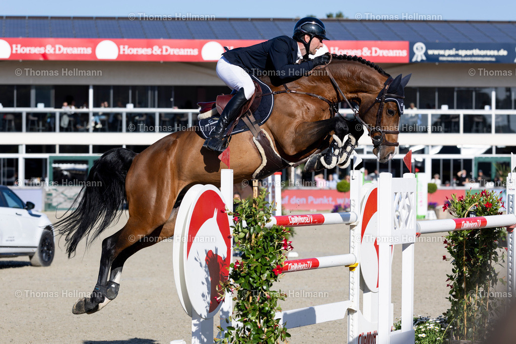 TH_416-STUEHLMEYER Patrick (GER)_ CHALOUBINO PS OLD_36505 | Horses &amp; Dreams 2026 am 25.04.26 in Hagen a.T.W., Thomas Hellmann, 416STUEHLMEYER Patrick (GER), CHALOUBINO PS OLD