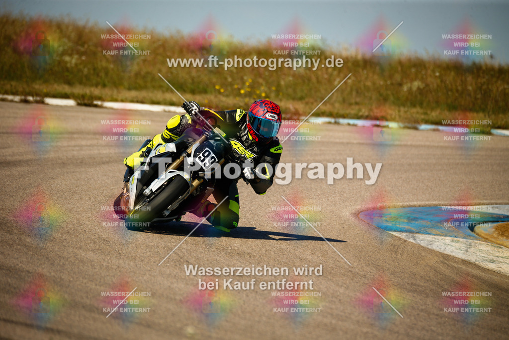 _MOT9005 | Hier findet Ihr Bilder von Touristenfahrten auf der Nürburgring Nordschleife oder von anderen Veranstaltungen die ich besucht habe. Viel Spass beim Durch Schauen 