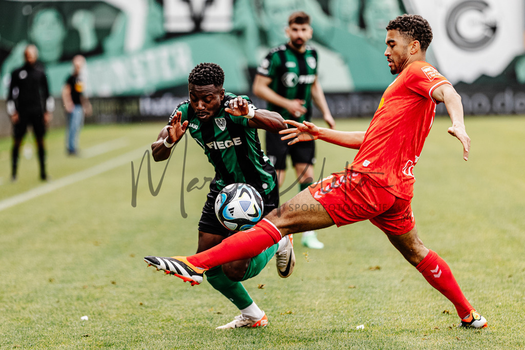 3. Liga, Saison 2023/24, 32. Spieltag: SC Preußen Münster - Jahn Regensburg | Münster, 06.04.2024: 3. Liga, 32. Spieltag, SC Preußen Münster gegen Jahn Regensburg im LVM-Preußenstadion in Münster. Foto: sportfotografie.ms | Markus Paletta - Realisiert mit Pictrs.com