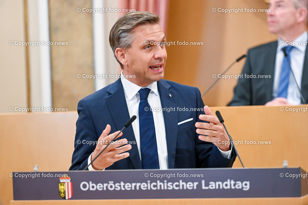 Landhaus Linz_ Promenade_ Landtagssitzung_ 20.04.2023-10 | 20.04.2023, Landhaus Linz AUT, Promenade, Landtagssitzung, im Bild LR Wolfgang Hattmannsdorfer (VP)