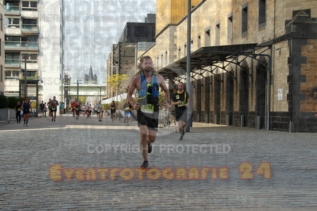 250920_1459_EV4_7823 | Sportfotografie im Rhein-Sieg Kreis, Köln, Bonn, NRW, Rheinland Pfalz, Hessen, etc. Unser Tätigkeitsfeld umfasst den Laufsport vom Volkslauf über den Marathon, Duathlon, Triathon bis zum Ultralauf wie Kölnpfad Ultra oder Schindertrail.