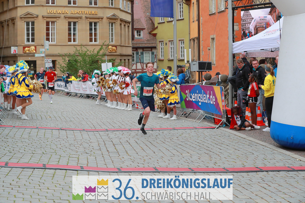 VR Bank Hauptlauf 10km | 3königslauf 2022 VR Bank Hauptlauf - Realisiert mit Pictrs.com