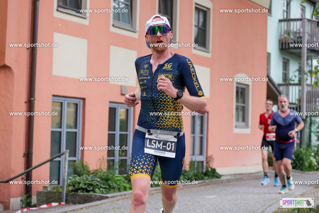 KSZ_6081 | Stadttriathlon Erding 2025. #yourpictrs #sportshot_your_pictrs @Sportshotphotography #stadttriathlonerding Copyright: www.sportshot.de