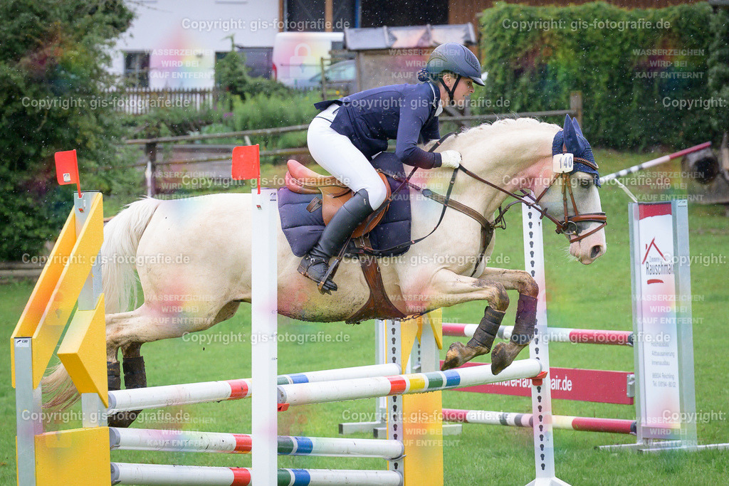 140_Wandel_Catrin_Paradiso-33_A1_Springen_250802_09 | gis-fotografie