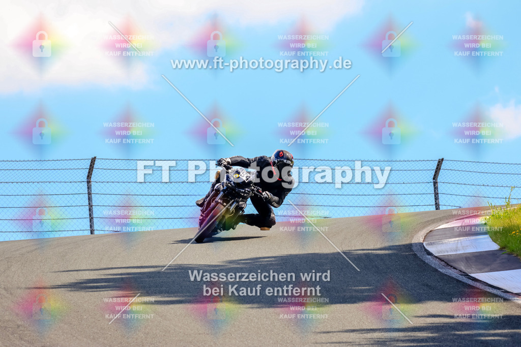 _TCM4252 | Hier findet Ihr Bilder von Touristenfahrten auf der Nürburgring Nordschleife oder von anderen Veranstaltungen die ich besucht habe. Viel Spass beim Durch Schauen 