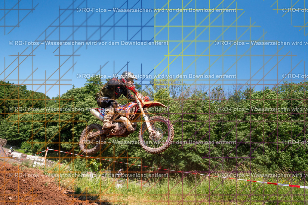 1 Lauf Schlüchtern IGE 2026-823 | Sportfotografie von RO-Fotos: Motorsport, Motocross, Enduro, Laufveranstaltungen und Triathlon. Professionelle Fotos von Sportlern und Events. - Realisiert mit Pictrs.com