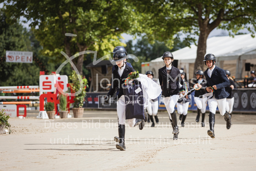 250713_BHO_Spring-WB-561 | Deine schönsten Turniermomente als professionelle Fotos! Entdecke hochwertige Pferdesport-Fotografie im Online-Shop. Jetzt Fotos finden & bestellen!