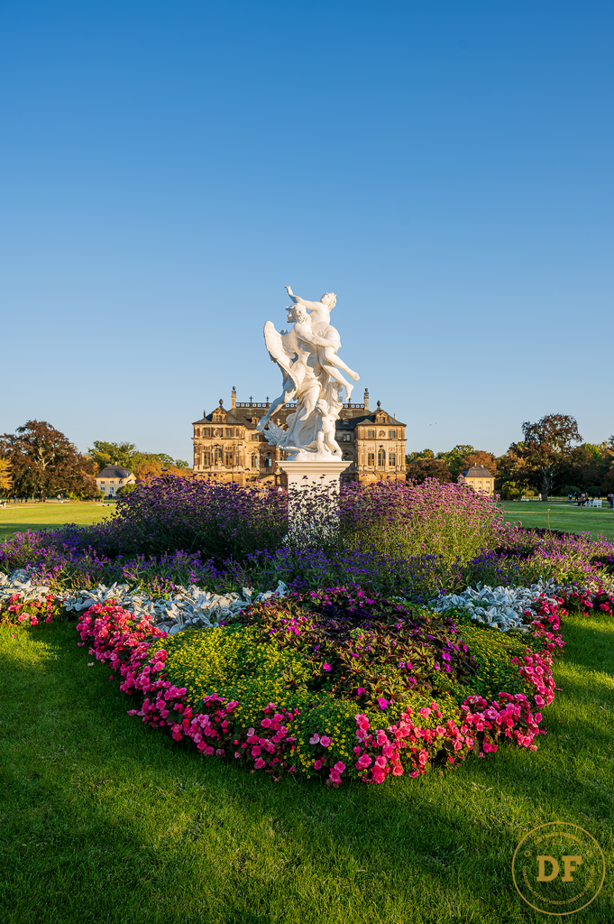 20251003-_DF83523 | Geschenke, Wandbilder und Accessoires mit Motiven aus Dresden und anderen schönen Orten zur Verschönerung Deines zu Hauses und zum verschenken gewünscht? Wähle Deine Lieblingsbild auf dem Produkt Deiner Wahl. 