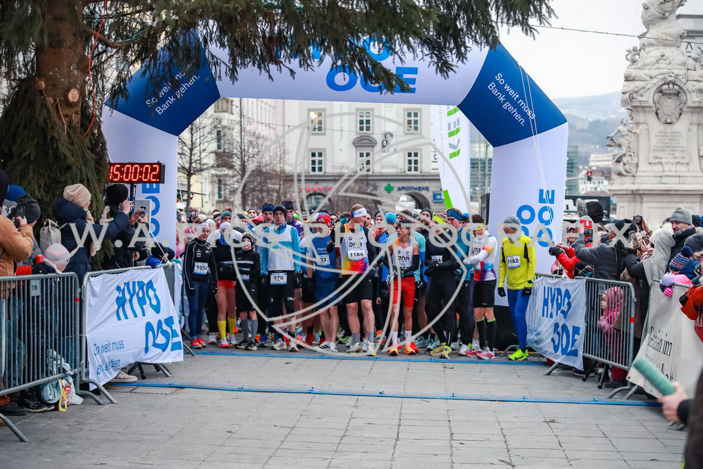 SILVESTERLAUF LINZ 25 | Linz, AUSTRIA, 31. Dezember 25, TRIRUN SILVESTERLAUF LINZ 25 , Image shows: 
Photo: WAPICS / BINDER Manuel