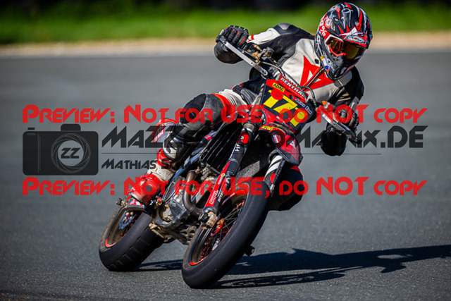 MaZZes_FotoMatrix_220903_4172 | S2