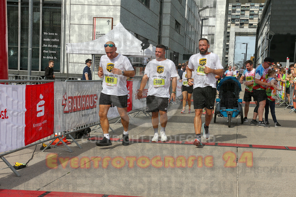 250920_1337_EX1_5850 | Sportfotografie im Rhein-Sieg Kreis, Köln, Bonn, NRW, Rheinland Pfalz, Hessen, etc. Unser Tätigkeitsfeld umfasst den Laufsport vom Volkslauf über den Marathon, Duathlon, Triathon bis zum Ultralauf wie Kölnpfad Ultra oder Schindertrail.