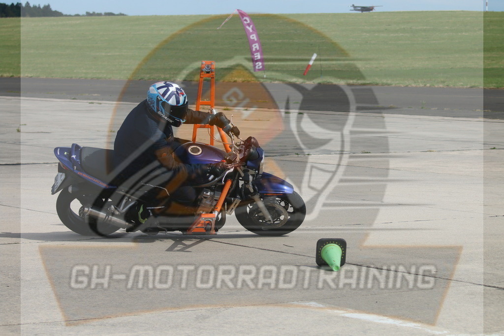 IMG_3781 | gh-motorradtraining-foto.de - Realisiert mit Pictrs.com