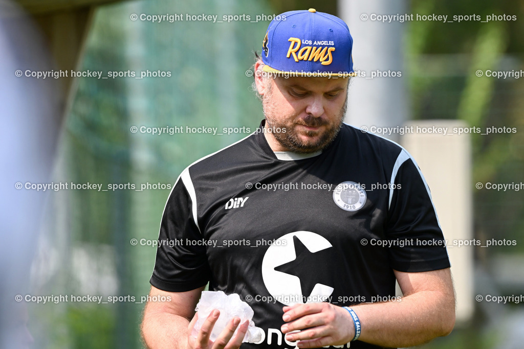 Carinthians Hornets vs. GAK 1902 Frauen | Sportlicher Leiter Carinthians Hornets Thomas Fian, Carinthians Hornets vs. GAK 1902 Frauen, Carinthians Hornets vs. GAK 1902 Frauen am 01.09.2024 in Sachsenburg (Sportplatz Sachsenburg), Austria, (Photo by Bernd Stefan)