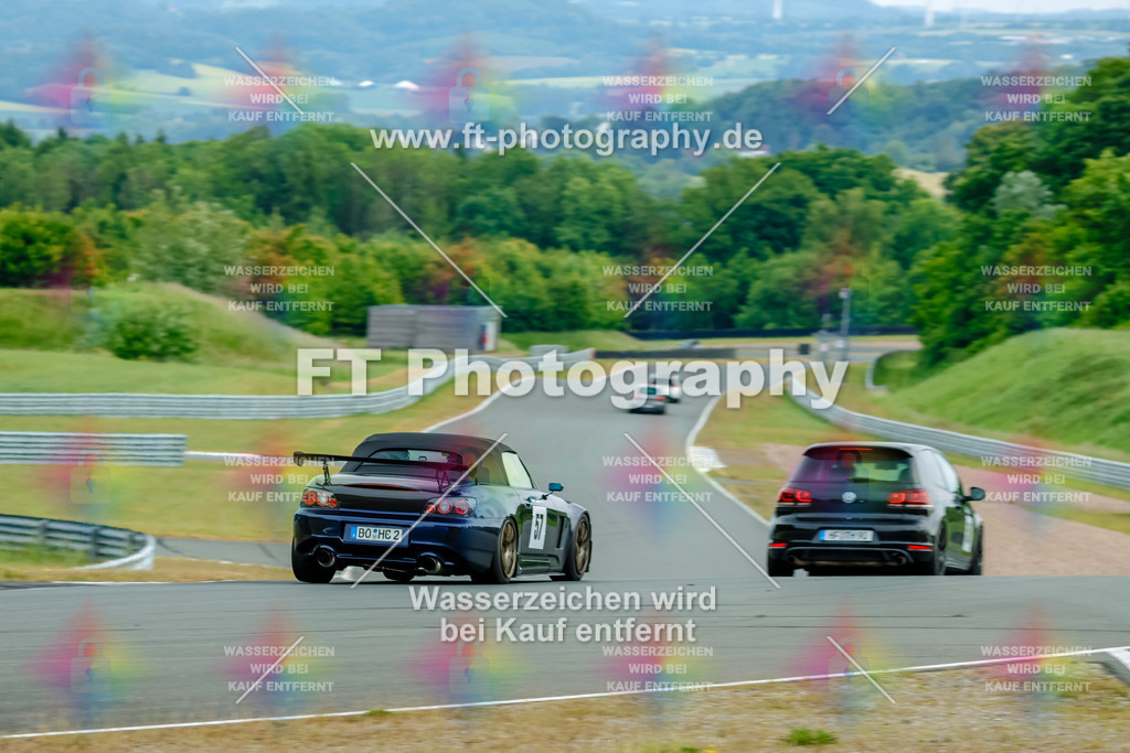 _GTS6571 | Hier findet Ihr Bilder von Touristenfahrten auf der Nürburgring Nordschleife oder von anderen Veranstaltungen die ich besucht habe. Viel Spass beim Durch Schauen 