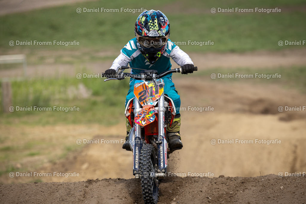 0V8A2649 | DanielFrommFotografie - Realisiert mit Pictrs.com