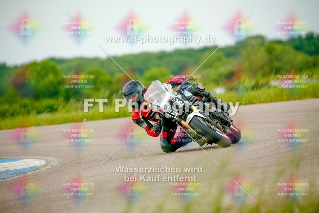 _MOT2147 | Hier findet Ihr Bilder von Touristenfahrten auf der Nürburgring Nordschleife oder von anderen Veranstaltungen die ich besucht habe. Viel Spass beim Durch Schauen 