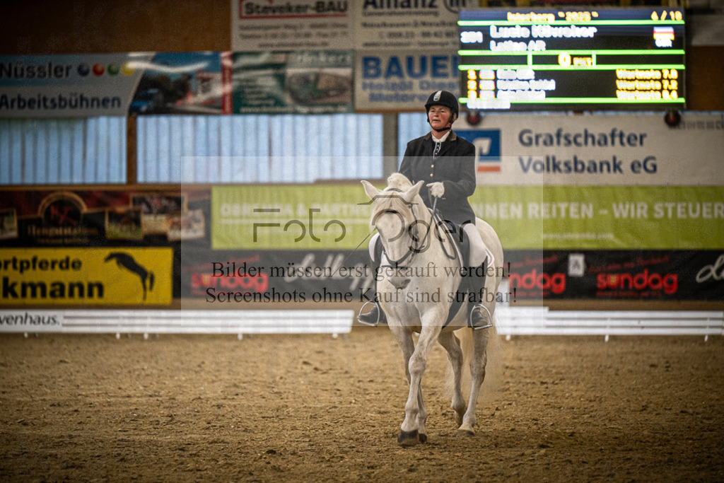 DOS_0802 | Entdecke hochwertige Reitturnierfotos von Foto Oger. Professionell, emotional und authentisch – jetzt Lieblingsmomente im Shop bestellen.Deutschlandweite Turnierfotografie. - Realisiert mit Pictrs.com