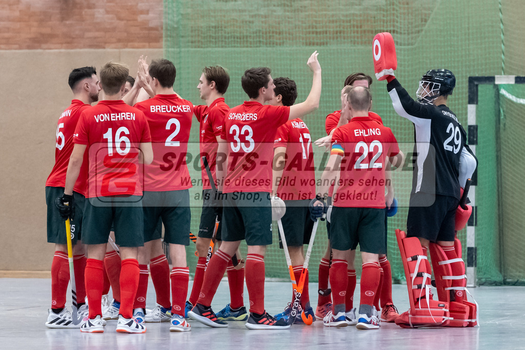SFE_20230115_0017 | 1. Bundesliga Hockey Herren Schwarz-Weiss Neuss - Crefelder HTC am 15.01.2023 in  (Sporthalle Jahnerstrasse), Photo: Stephan Fehrmann 2022 (Sports-Gallery),van Ehren Christian ( Crefelder HTC #16 )