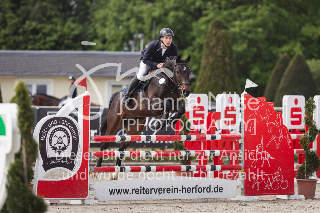260510_PfSpTa_4_L-Stil-419 | Deine schönsten Turniermomente als professionelle Fotos! Entdecke hochwertige Pferdesport-Fotografie im Online-Shop. Jetzt Fotos finden & bestellen!