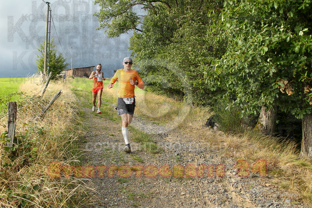 250801_1849_EV4_7571 | Sportfotografie im Rhein-Sieg Kreis, Köln, Bonn, NRW, Rheinland Pfalz, Hessen, etc. Unser Tätigkeitsfeld umfasst den Laufsport vom Volkslauf über den Marathon, Duathlon, Triathon bis zum Ultralauf wie Kölnpfad Ultra oder Schindertrail.