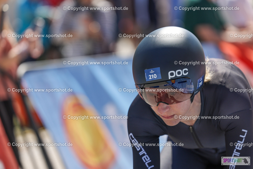 VJ__4696 | Neusiedlersee Radmarathon 2026@sportshot_your_pictrs #yourpictures#roadtowm2029 #nrm #neusiedlerseeradmarathon #neusiedlersee #neusiedlerseetourismus #burgenland #mörbisch #nrm26 #burgenlandtourismus #voglundco #poweredbyburgenlandtourismus #radsport #rad #marathon #ucigranfondo #visitburgenland #ucigranfondoworldseries