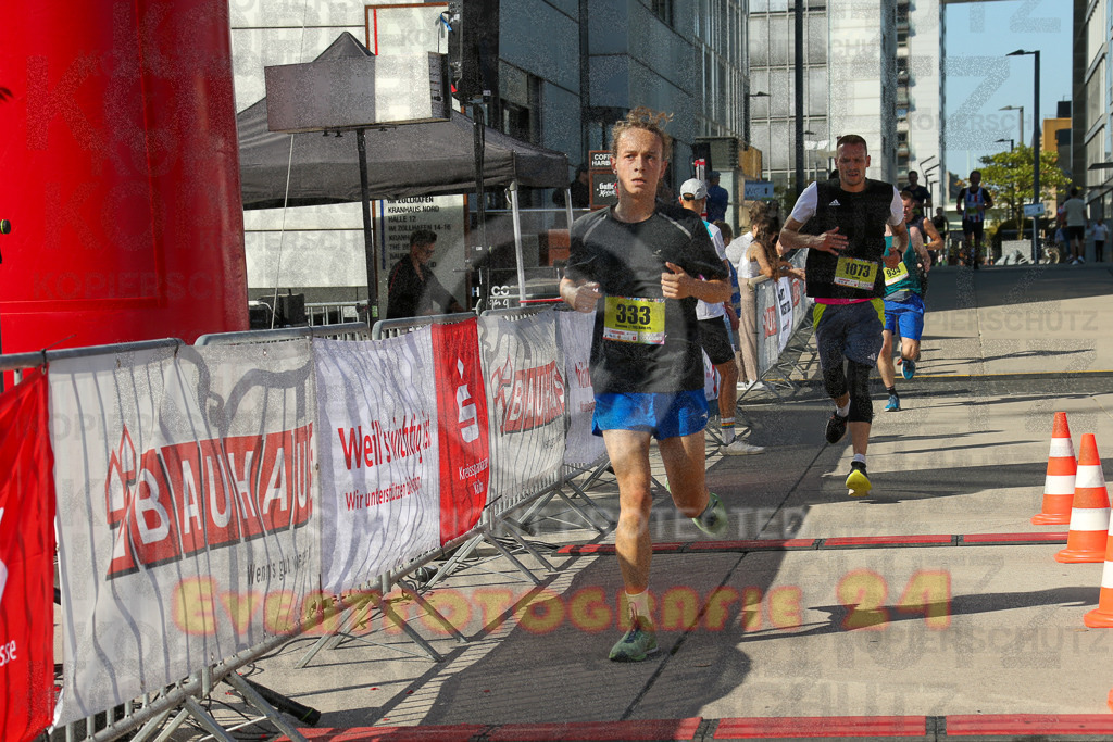 240921_1515_EX1_4791 | Sportfotografie im Rhein-Sieg Kreis, Köln, Bonn, NRW, Rheinland Pfalz, Hessen, etc. Unser Tätigkeitsfeld umfasst den Laufsport vom Volkslauf über den Marathon, Duathlon, Triathon bis zum Ultralauf wie Kölnpfad Ultra oder Schindertrail.