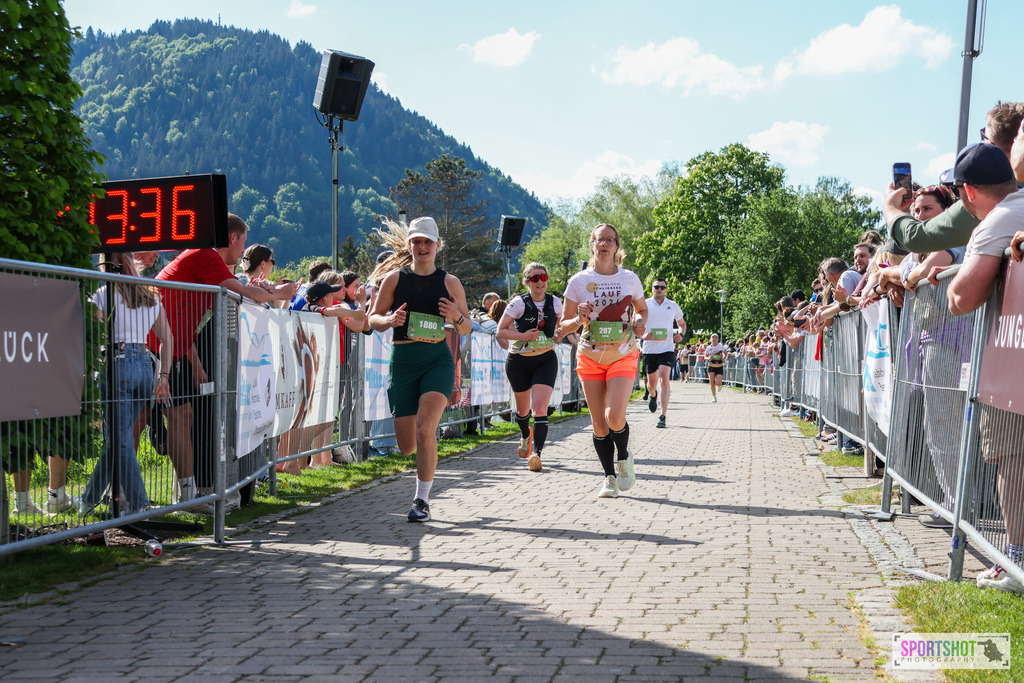 2U6A7532 | Schliersee Lauf 2026 #flowmotion #schlierseelauf #junglückschlierseelauf #schliersee #halbmarathon @junglueck #sportshot_your_pictrs #yourpictrs #canondeutschland #canonsportphotography